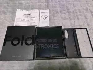 New Samsung Galaxy Z Fold4 256 GB Black