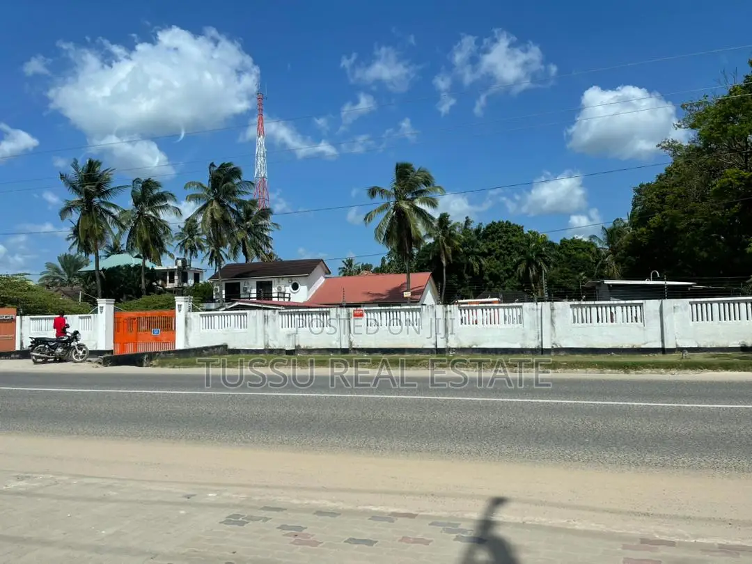 Commercial Plot/House for Sale at Mbezi Beach