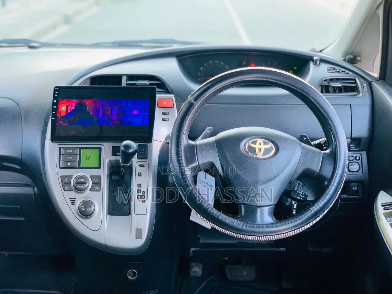 Toyota Ractis 2008 Silver