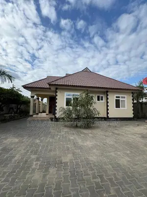 3bdrm House in Dalalipapaatzseven, Kinondoni for rent