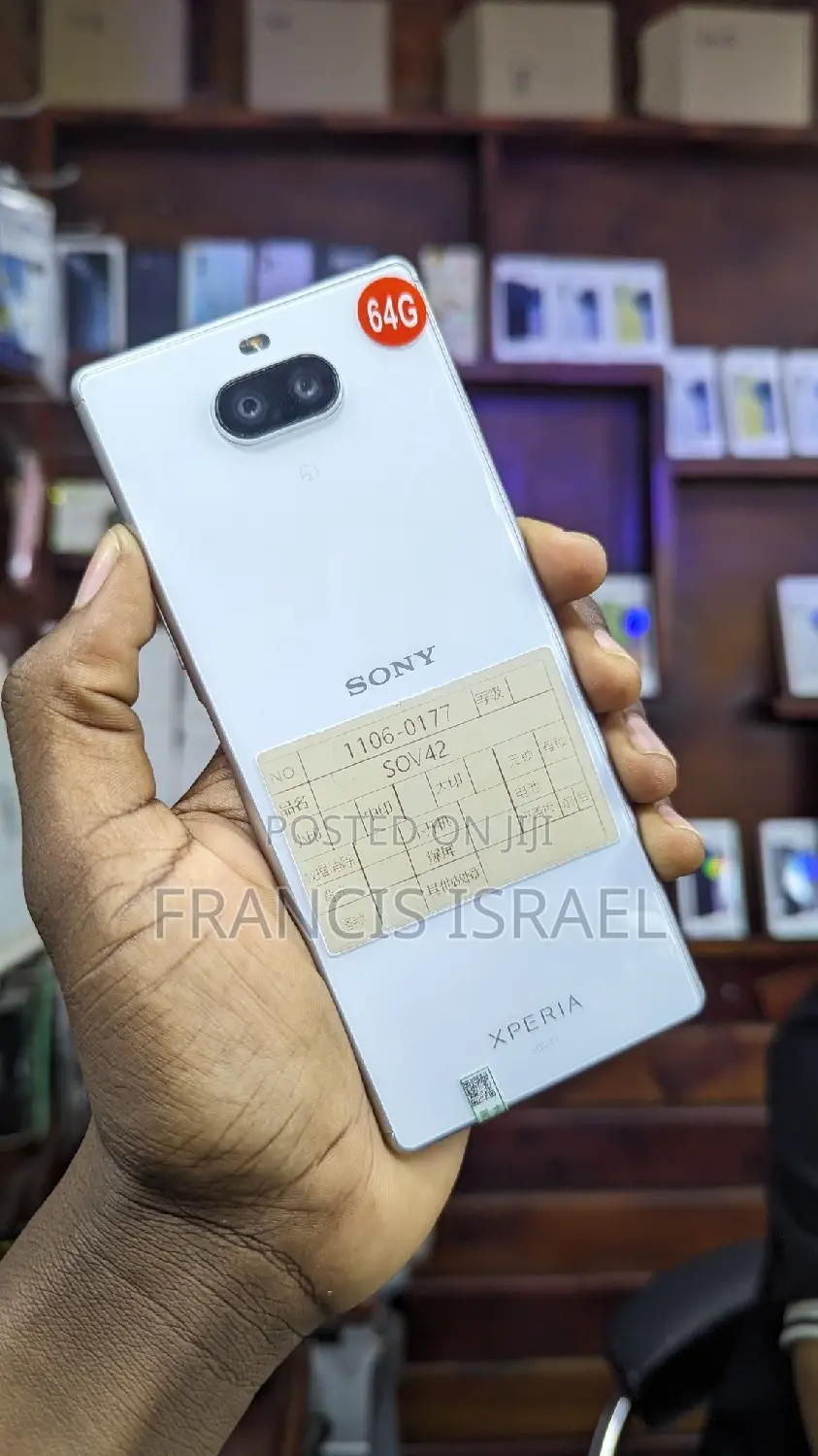 Sony Xperia 8 SOV42 64 GB White