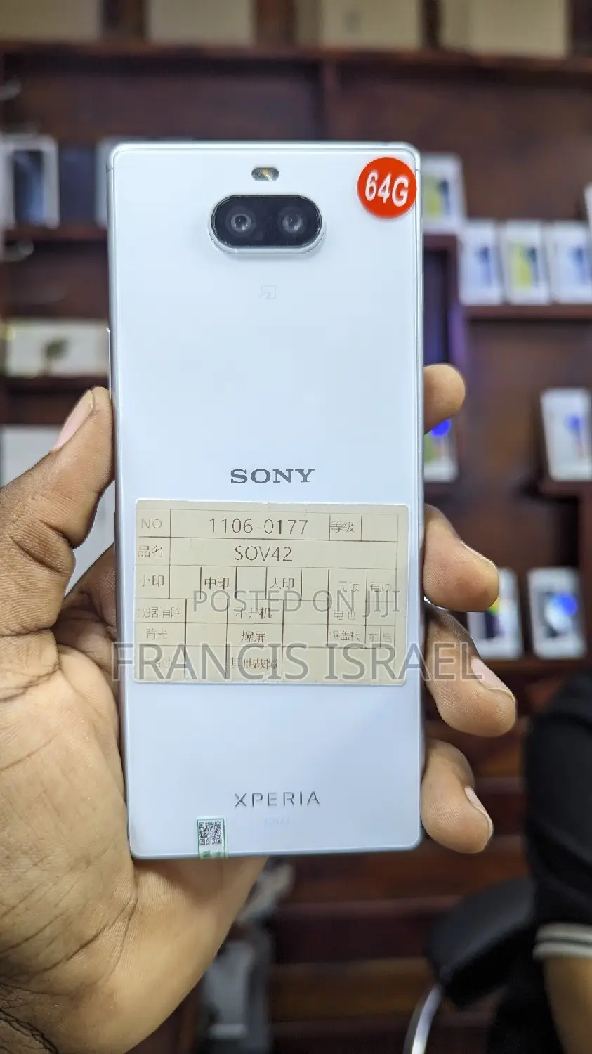 Sony Xperia 8 SOV42 64 GB White