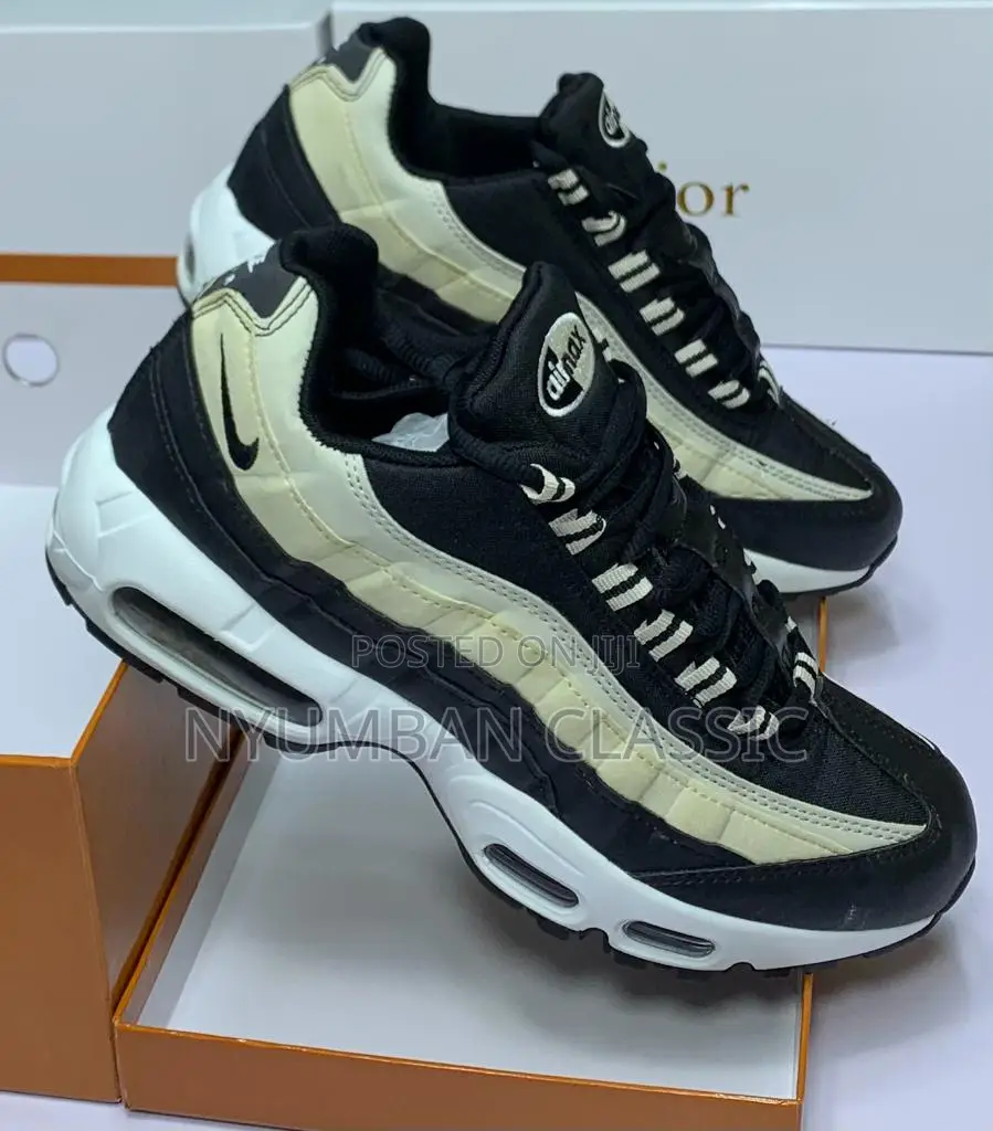 Nike Shoes Original