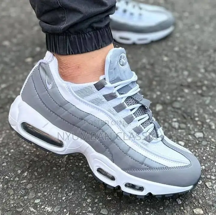 Nike Shoes Original