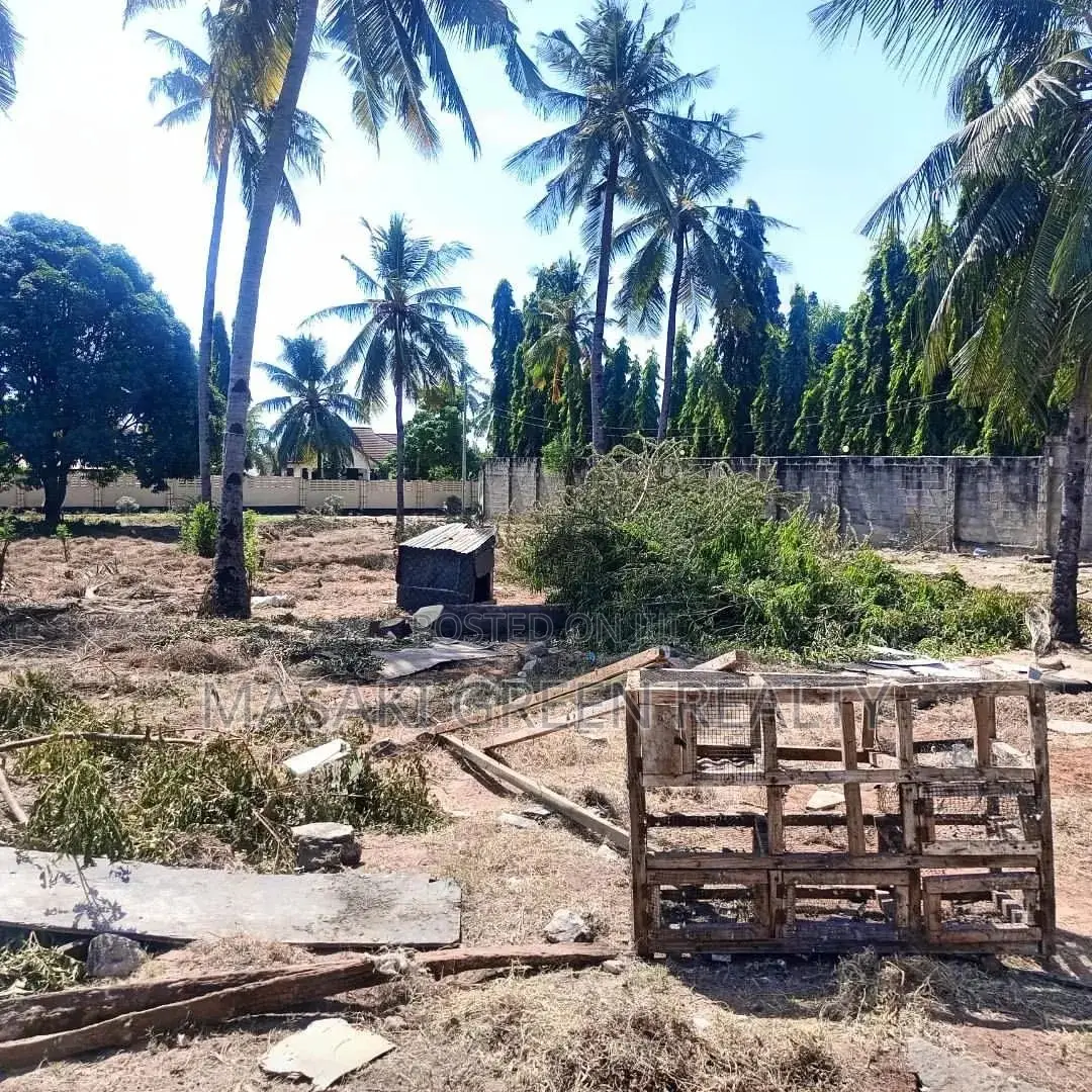 Plot for Sale at Bahari Beach