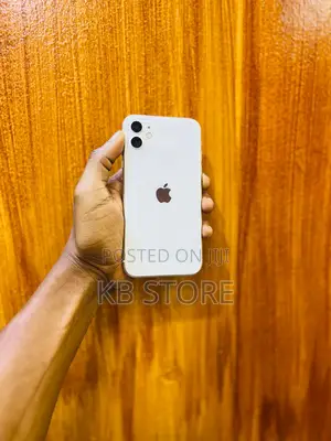 Apple iPhone 11 64 GB White
