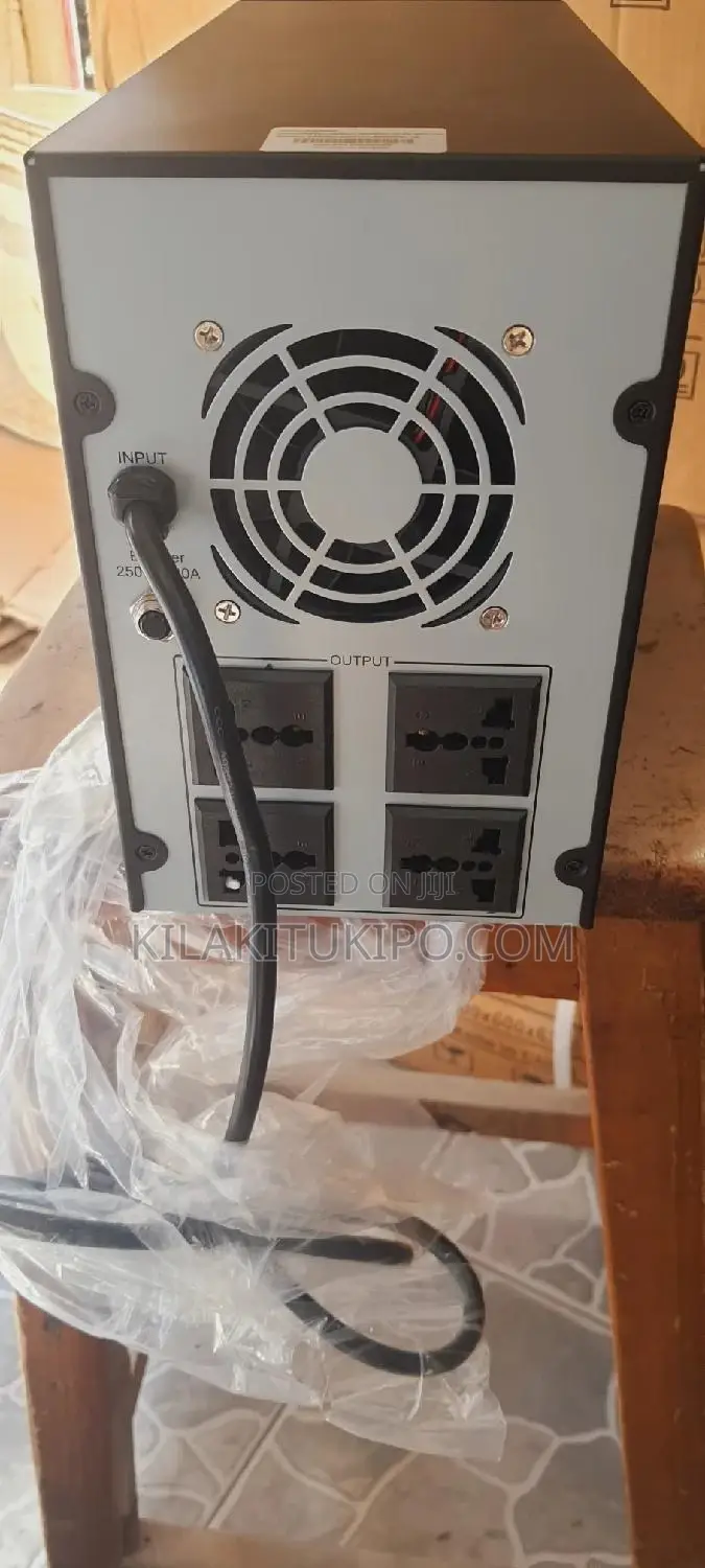 Uninterruptible Power System 3000W