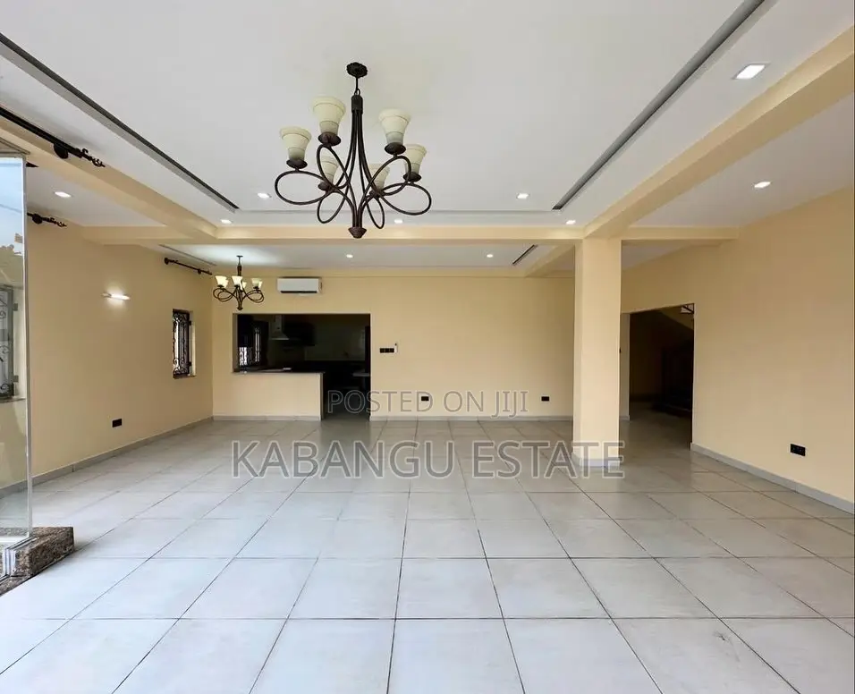5bdrm Villa in Oysterbay, Kinondoni for rent