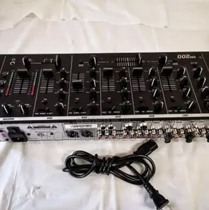 DJ Mixer Numark Cm200