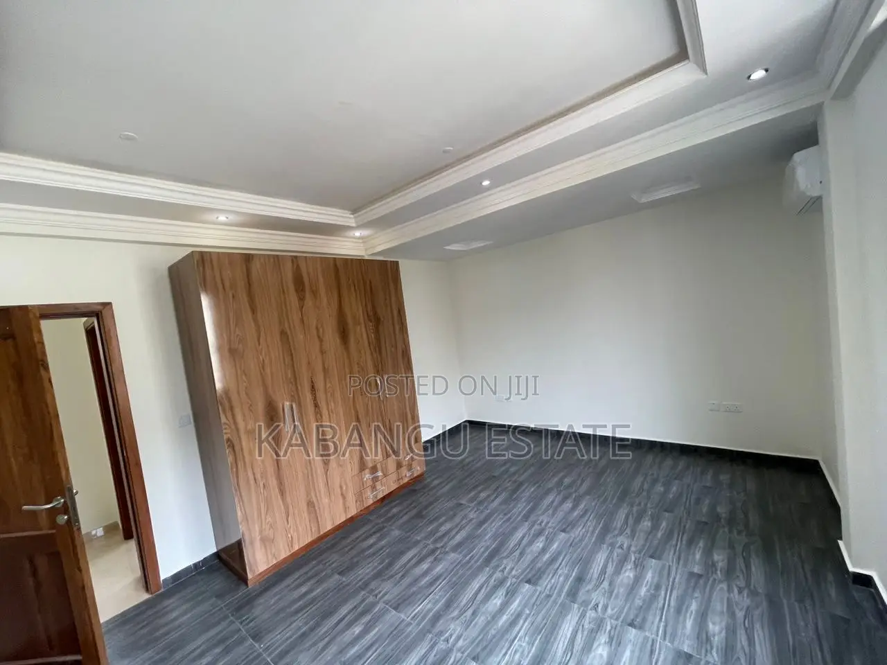 4bdrm Villa in Oysterbay, Kinondoni for rent