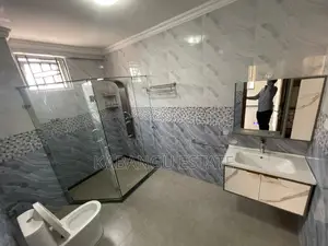 4bdrm Villa in Oysterbay, Kinondoni for rent