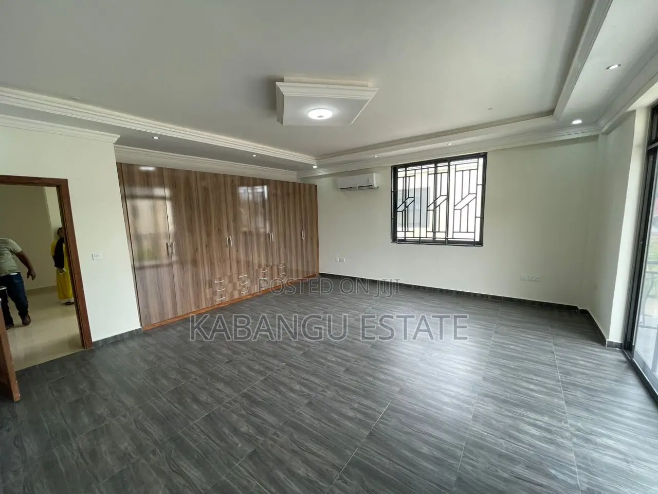 4bdrm Villa in Oysterbay, Kinondoni for rent