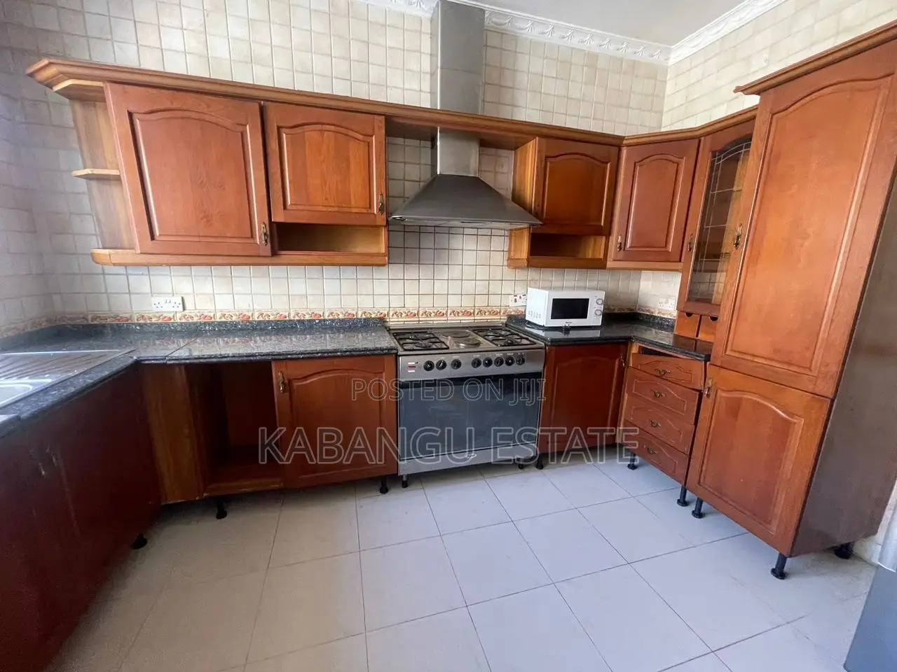 Furnished 3bdrm Apartment in Masaki, Kinondoni for rent