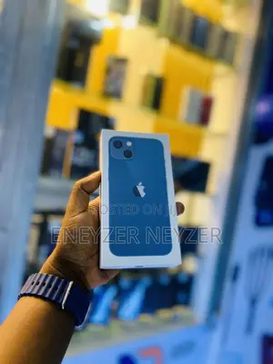 New Apple iPhone 13 128 GB Blue
