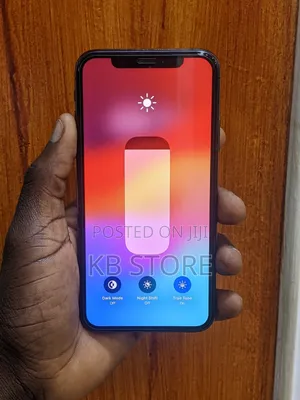 Apple iPhone X 64 GB Black