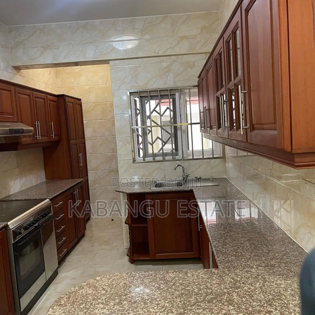 Furnished 3bdrm Villa in Oysterbay, Kinondoni for rent