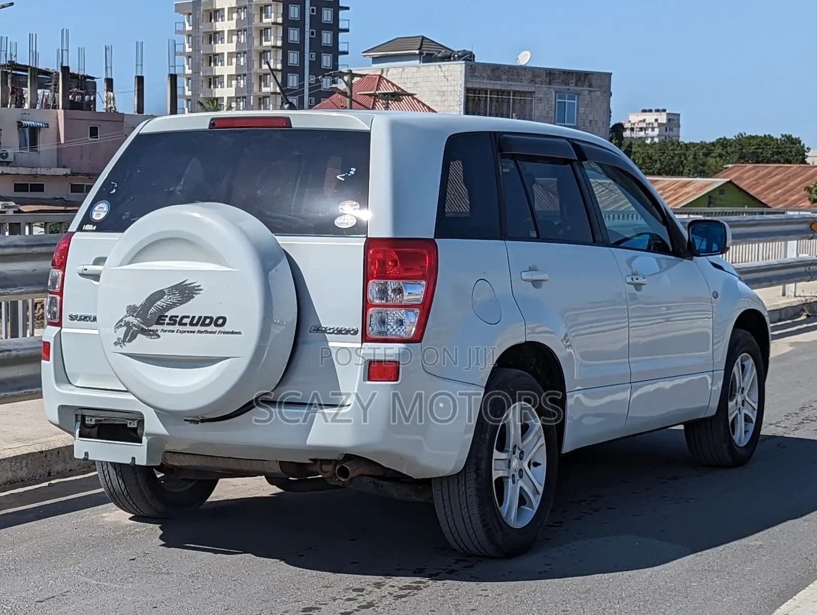 Suzuki Escudo 2007 Off white