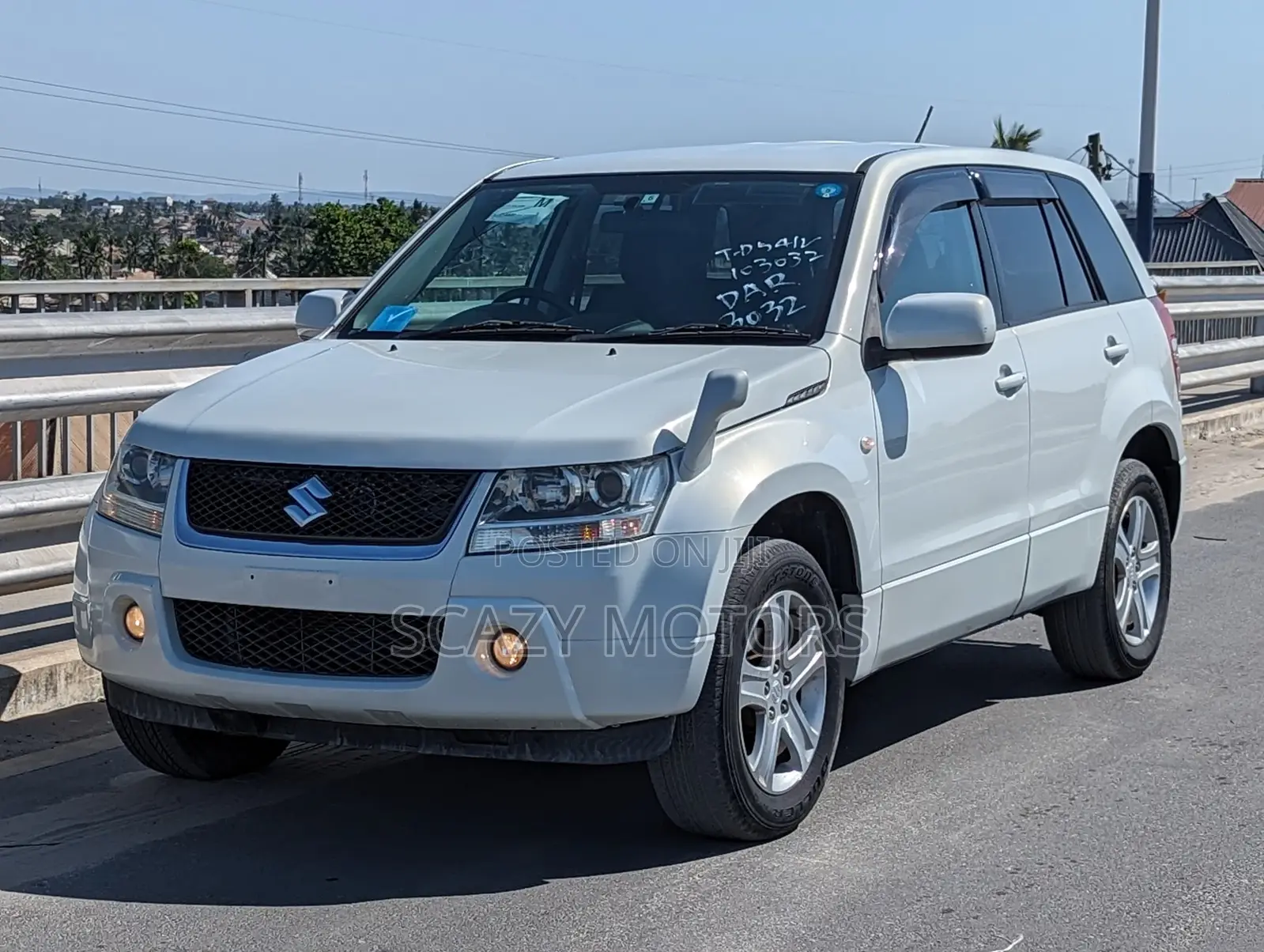 Suzuki Escudo 2007 Off white