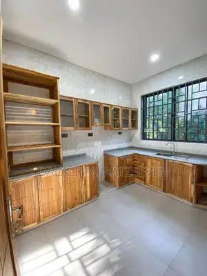 3bdrm Apartment in Dalalipapaatzseven, Kinondoni for rent