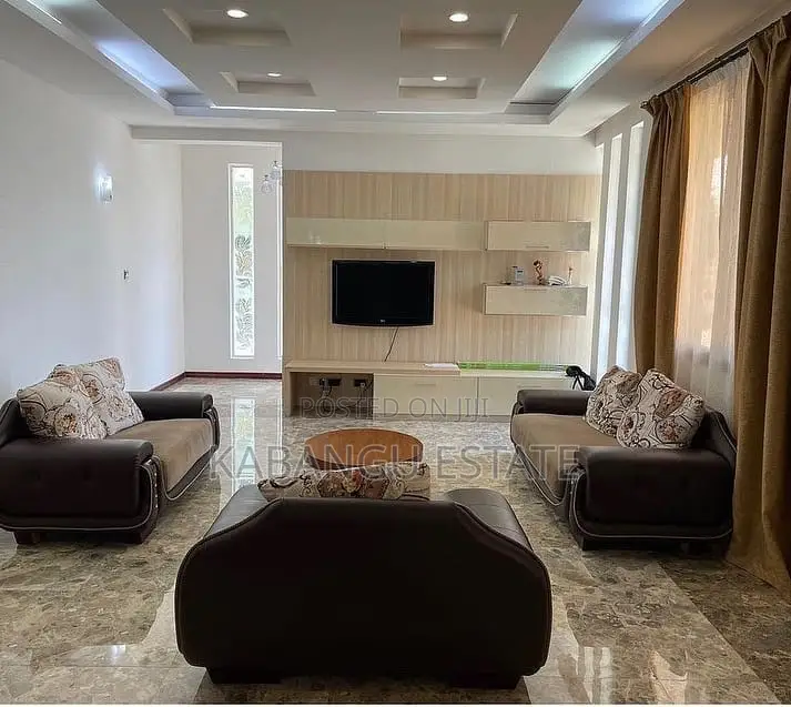 Furnished 4bdrm Villa in Masaki, Kinondoni for rent
