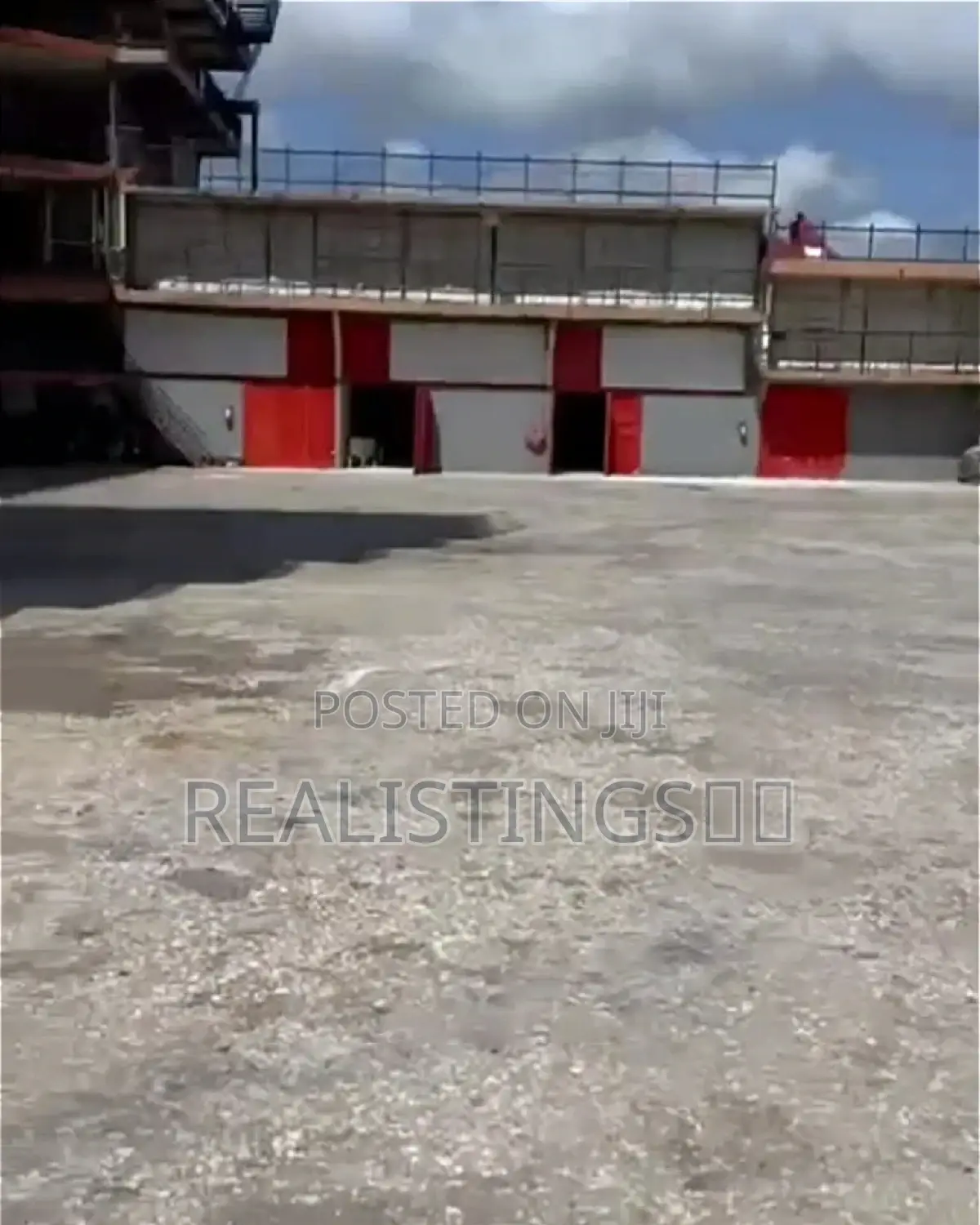 Kurasini: Yard, Warehouse, Offices and Apartments - Dar