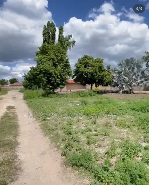 Plot for Sale at Ununio Beach