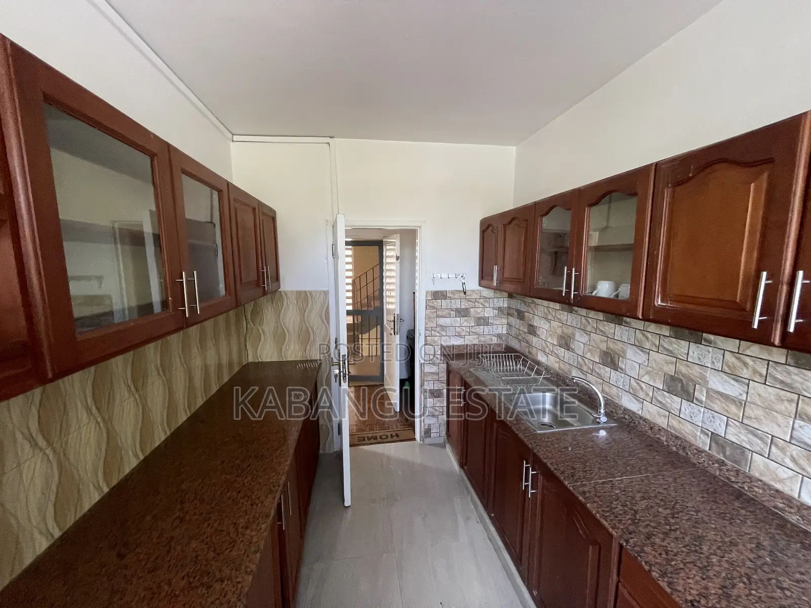 Furnished 3bdrm Apartment in Masaki, Kinondoni for rent