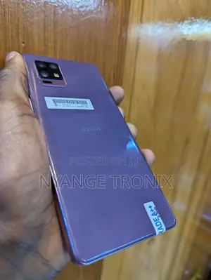 Sharp Aquos zero6 128 GB