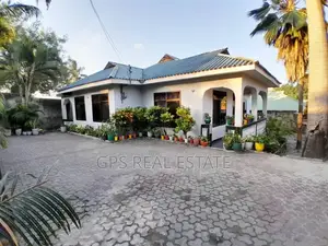 4bdrm House in Mbezi Kwa Msuguri, Kinondoni for sale