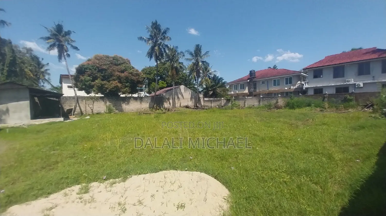 Plot for Sale Mbezibeach.!