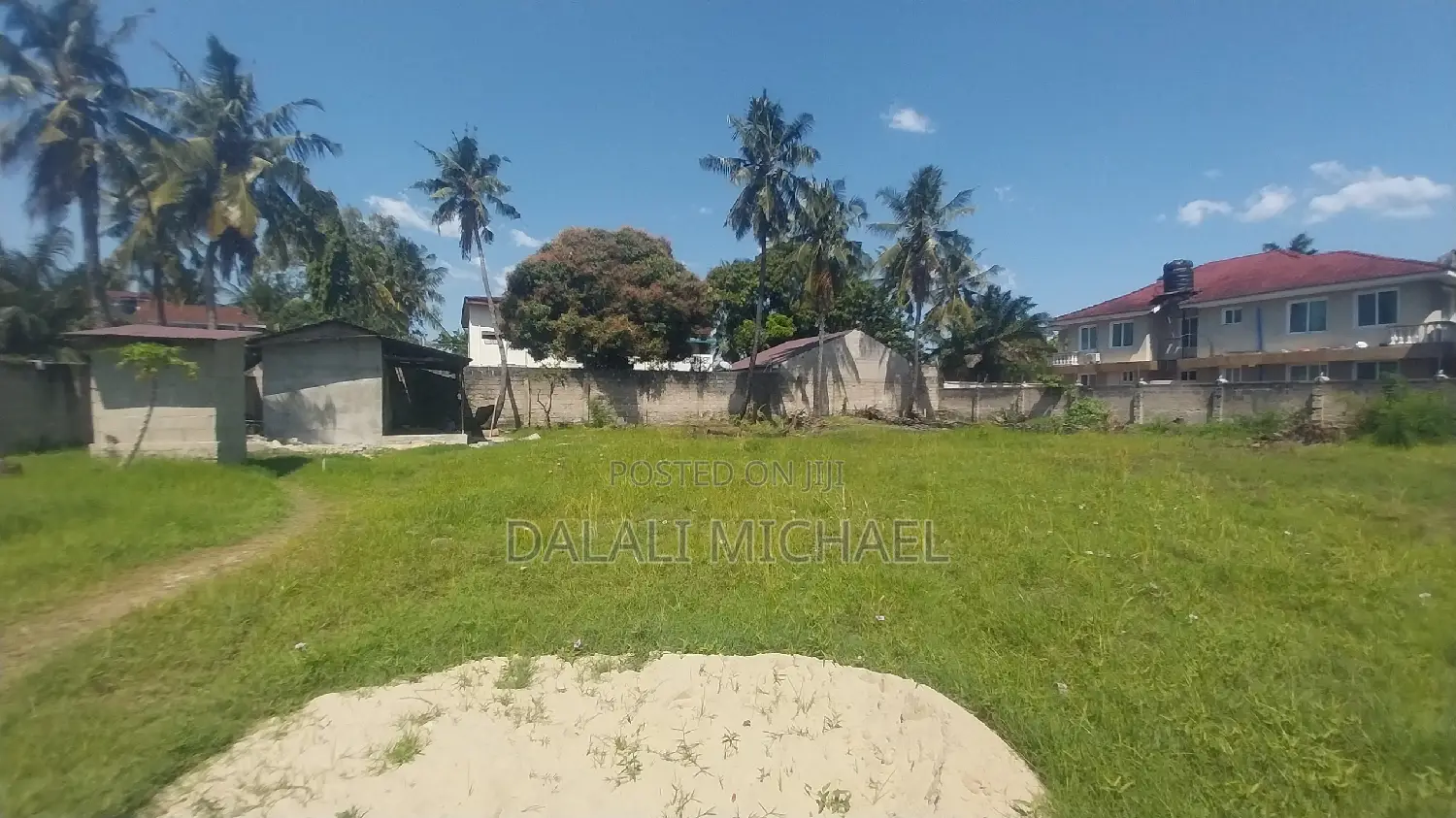 Plot for Sale Mbezibeach.!
