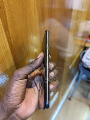 Sharp Aquos Sense6 64 GB Black