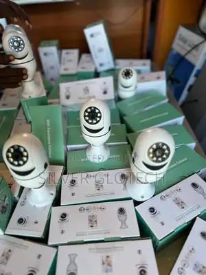 CCTV Camera, Bulb Wireless Camera Unaconnected Na Simu Pia