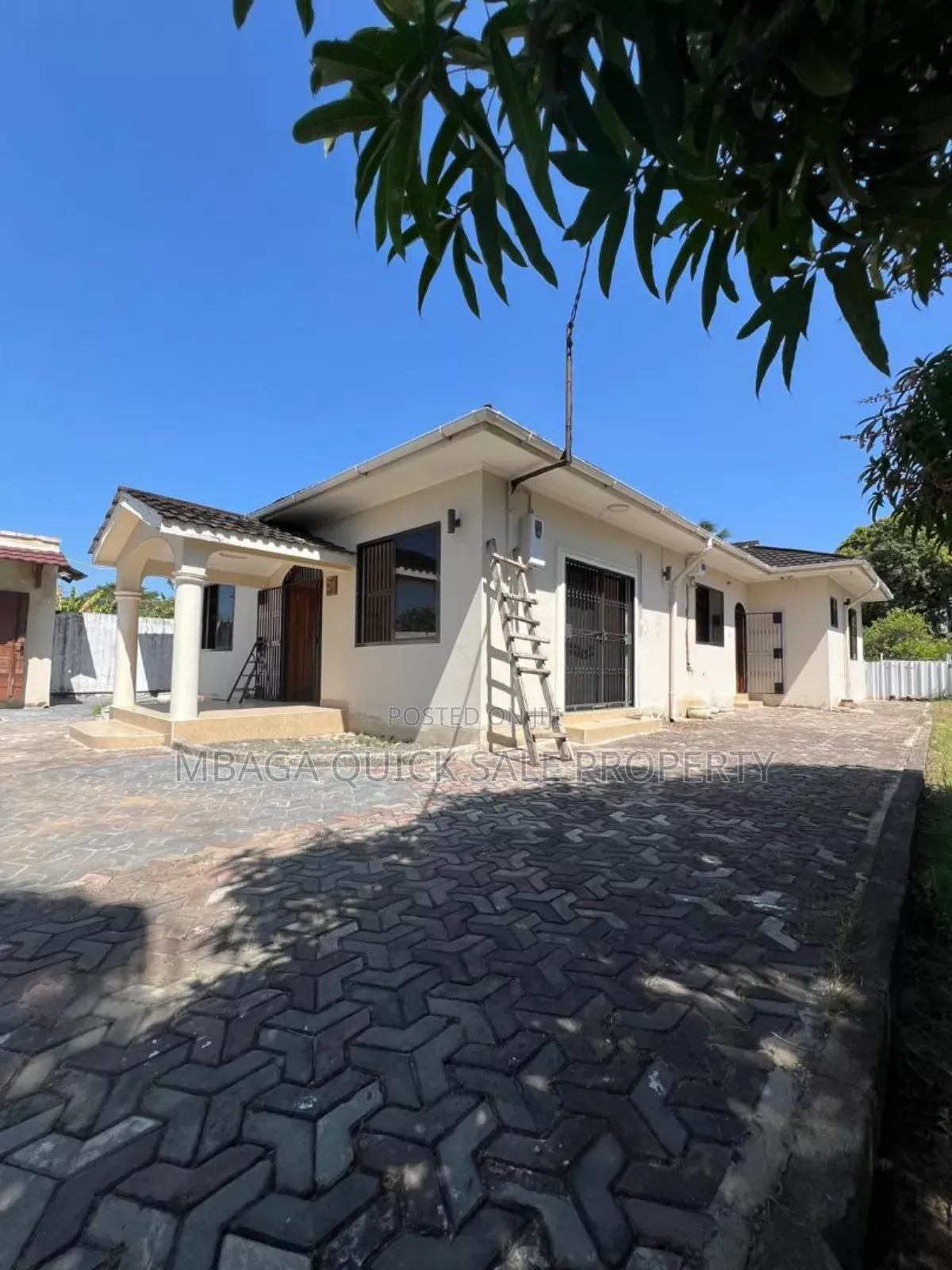 4bdrm House in Kunduchi for rent