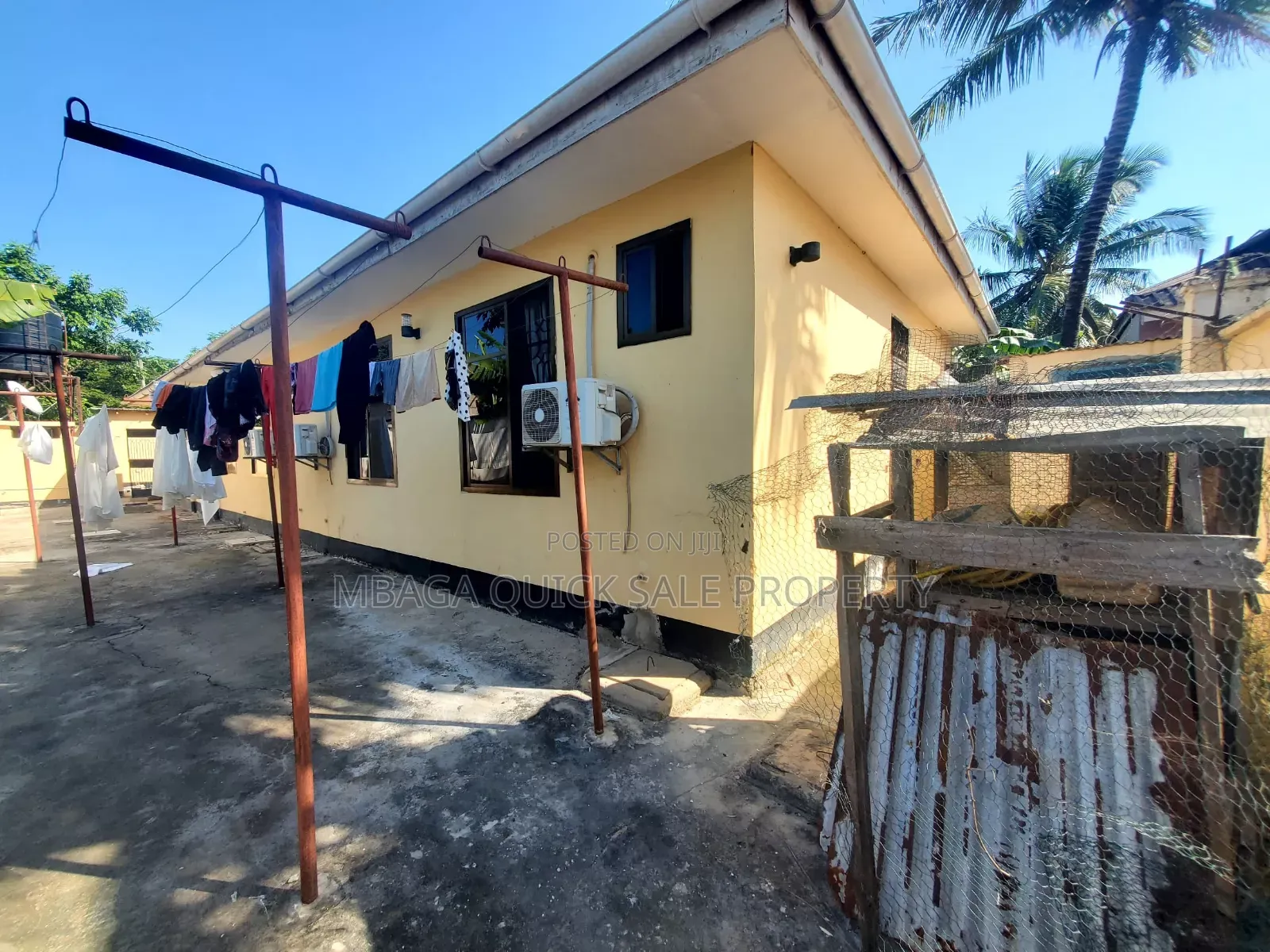 9bdrm House in Goba for sale