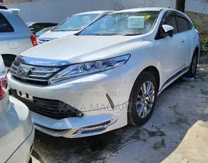 Toyota Harrier 2018 White