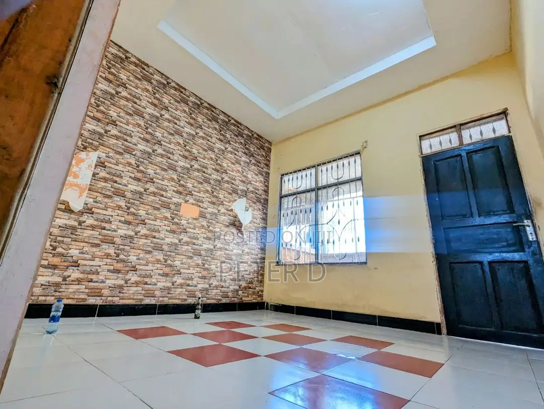 1bdrm Apartment in Kimara for rent
