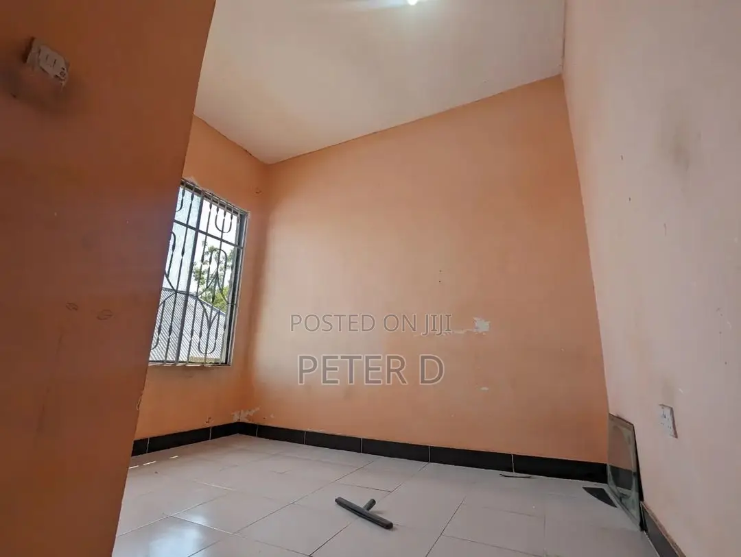 1bdrm Apartment in Kimara for rent