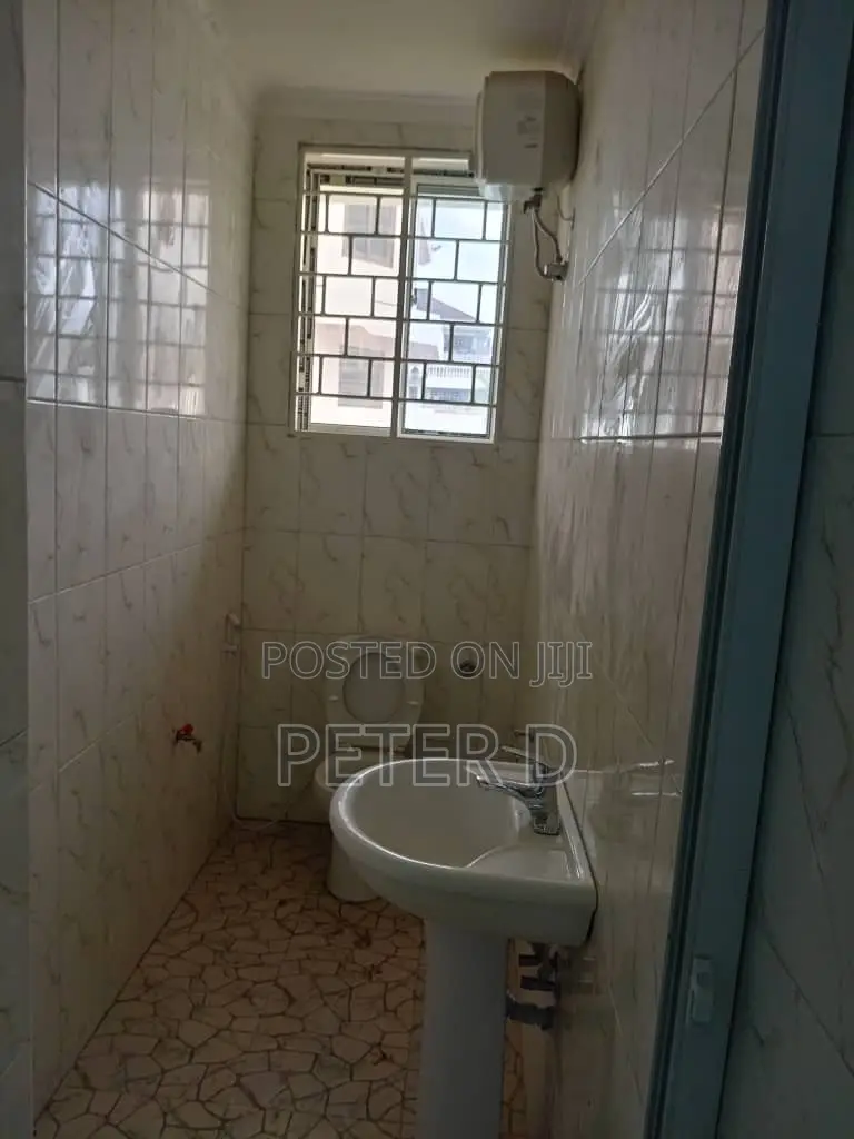 4bdrm House in Mikocheni for rent