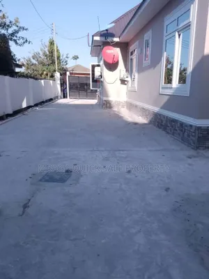 3bdrm House in Mikocheni B for rent