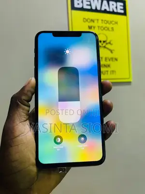 Apple iPhone 11 Pro Max 64 GB Gray