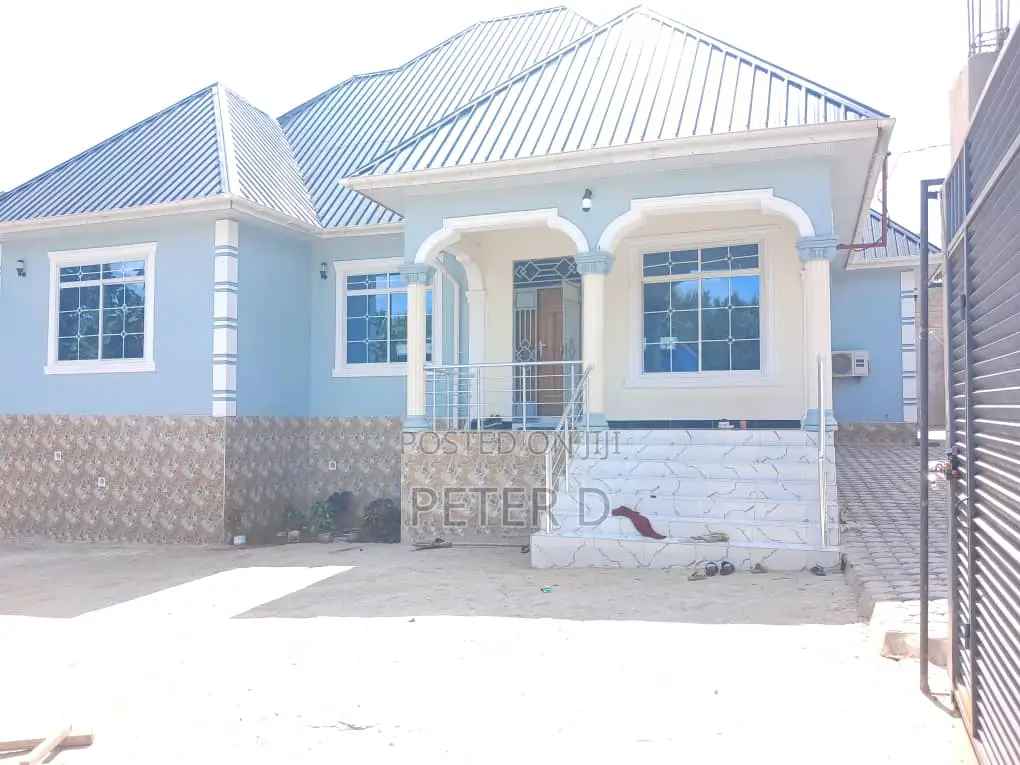 3bdrm House in Mbezi for sale