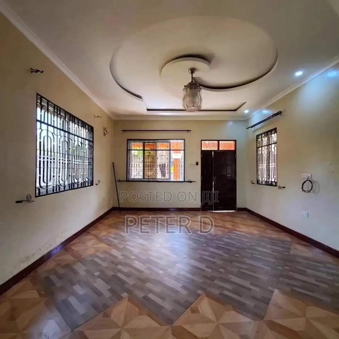3bdrm House in Kinyerezi for sale