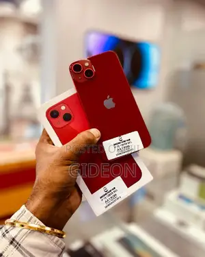 New Apple iPhone 13 128 GB Red