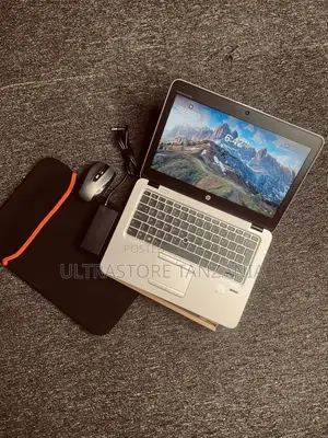 Laptop HP EliteBook 820 G3 8GB Intel Core I5 HDD+SSD 512GB