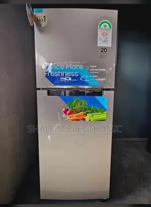 Samsung Fridge No Frost. Lita 208.