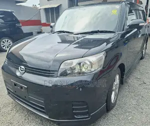 Toyota Corolla Rumion Hatchback 1.5 FWD 2008 Black