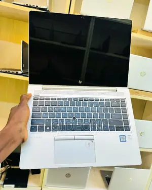 Laptop HP EliteBook 840 G5 8GB Intel Core I5 SSD 256GB