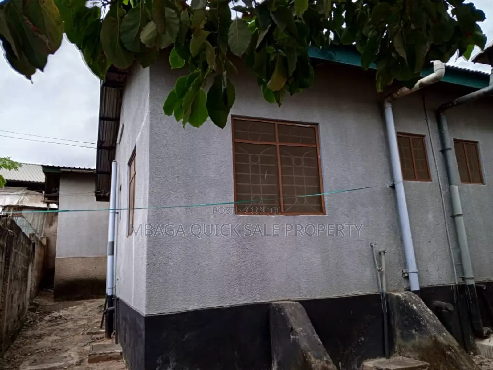 6bdrm House in Mbezi Mwisho Center for sale