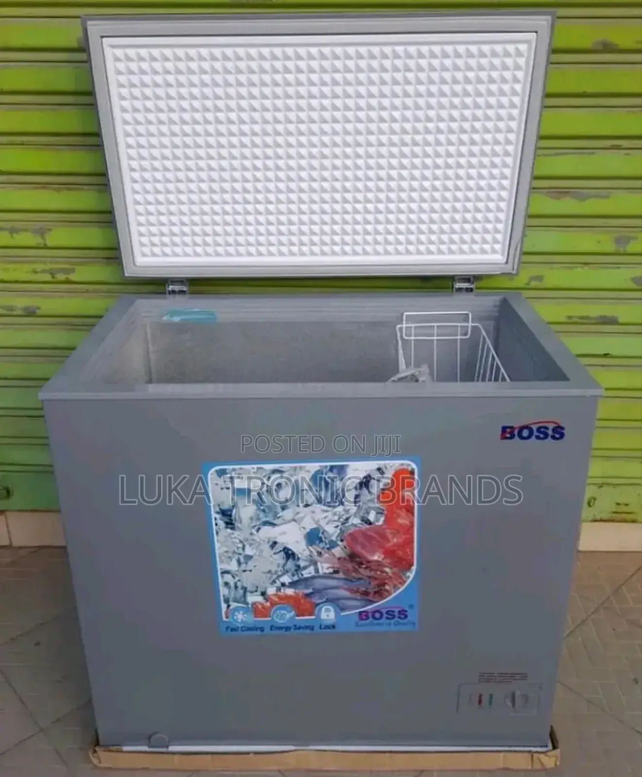 Boss Chest Freezer 200L